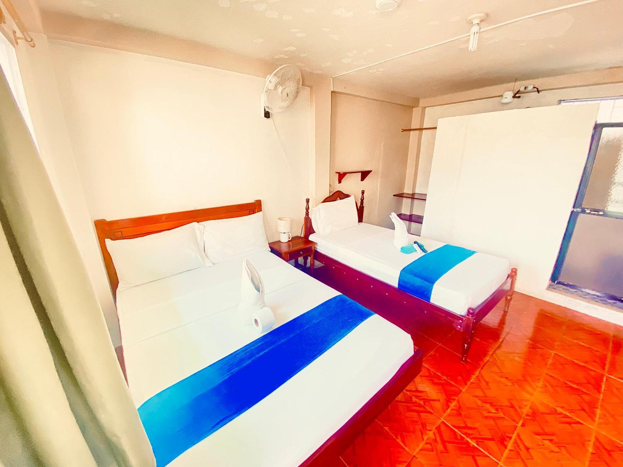 Historico Hostal Elizabeth Puerto Ayora  Bagian luar foto
